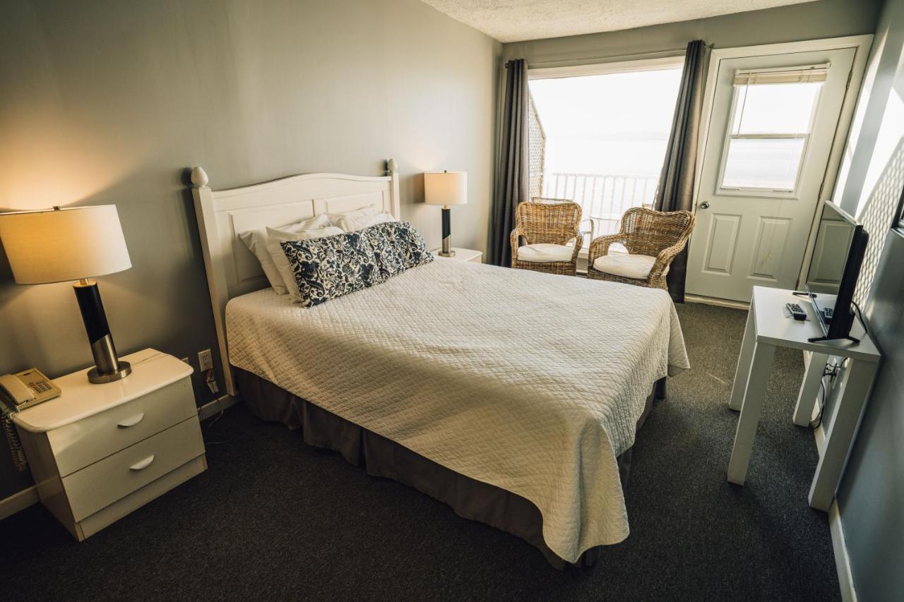 Auberge Sur Mer Notre-Dame-du-Portage Eksteriør billede